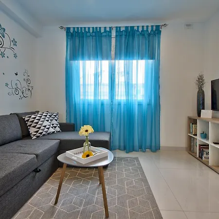 With Pool Apartment Msida